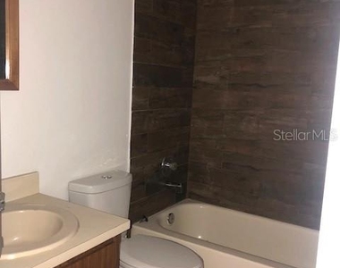 1195 W 16th Street - Photo Thumbnail 8