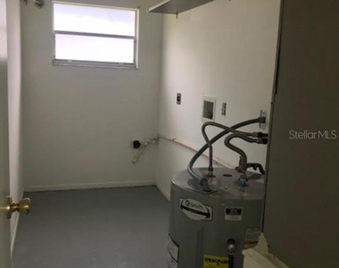 1195 W 16th Street - Photo Thumbnail 12