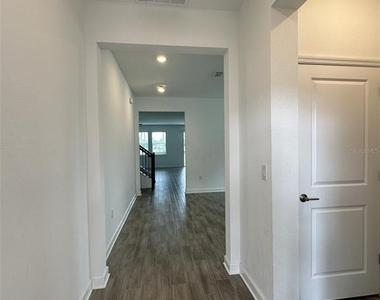 5632 Quiet Palm Loop - Photo Thumbnail 14