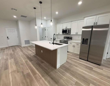 23419 Gemstone Avenue - Photo Thumbnail 13