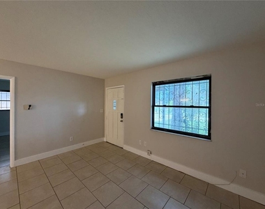 2520 John Bruce Avenue - Photo Thumbnail 3