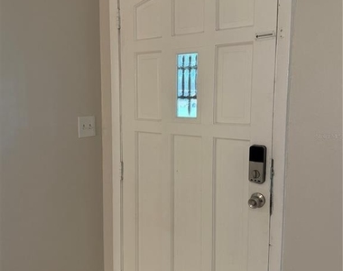 2520 John Bruce Avenue - Photo Thumbnail 2