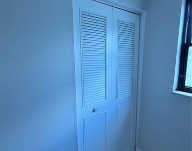 2520 John Bruce Avenue - Photo Thumbnail 15