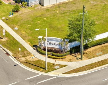 309 Citrus Isle Loop - Photo Thumbnail 1