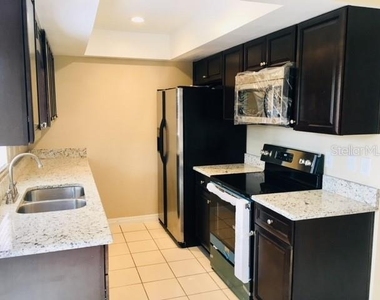 3370 Cedar Springs Place - Photo Thumbnail 5