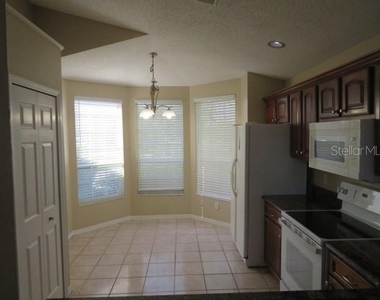1271 Erdman Court - Photo Thumbnail 7