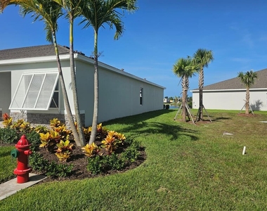 9074 Orchid Reserve Circle - Photo Thumbnail 2