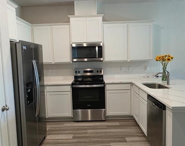 9074 Orchid Reserve Circle - Photo Thumbnail 6