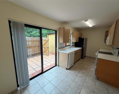 3391 Cedar Springs Place - Photo Thumbnail 4