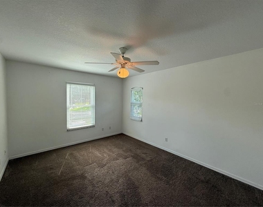 8927 Courtyard Lane - Photo Thumbnail 16