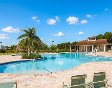 1206 Port Blue Way - Photo Thumbnail 30