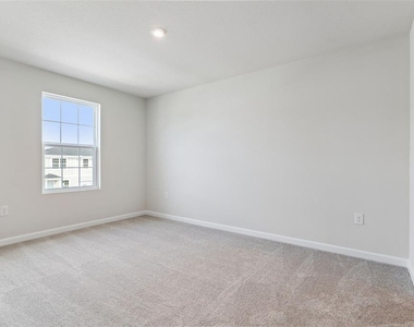 1206 Port Blue Way - Photo Thumbnail 19