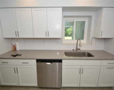 14 Bolling Lane - Photo Thumbnail 8