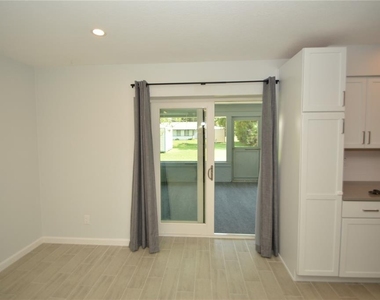 14 Bolling Lane - Photo Thumbnail 11