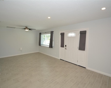 14 Bolling Lane - Photo Thumbnail 3