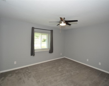 14 Bolling Lane - Photo Thumbnail 15