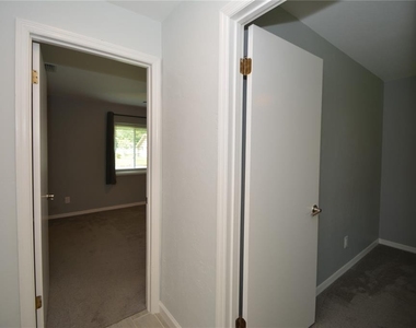 14 Bolling Lane - Photo Thumbnail 14