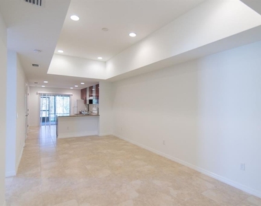 175 Plain View Drive - Photo Thumbnail 1