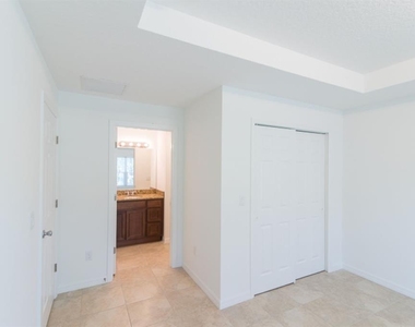 175 Plain View Drive - Photo Thumbnail 11