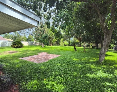 188 Beechwood Lane - Photo Thumbnail 14