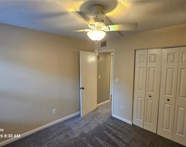 7 Castania Court - Photo Thumbnail 14