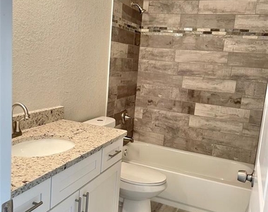 11956 Waterman Ave - Photo Thumbnail 16