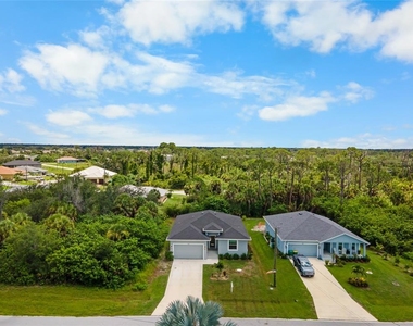 315 Sweetwater Drive - Photo Thumbnail 27