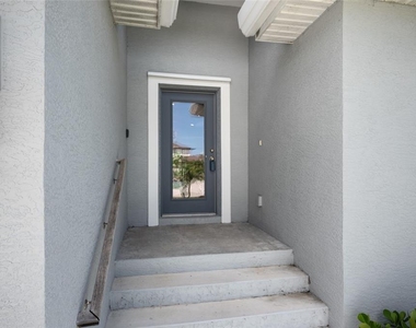 315 Sweetwater Drive - Photo Thumbnail 1