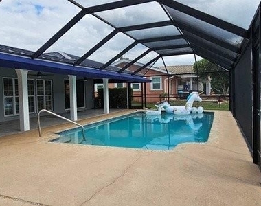 2871 Coral Way - Photo Thumbnail 26