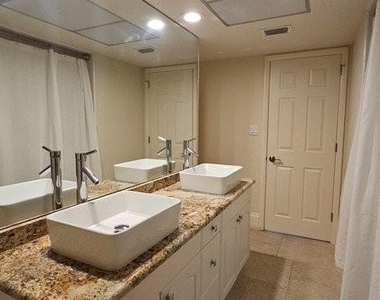 2871 Coral Way - Photo Thumbnail 20