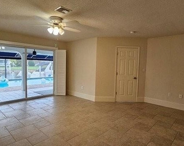 2871 Coral Way - Photo Thumbnail 16
