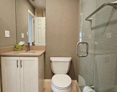 2871 Coral Way - Photo Thumbnail 21