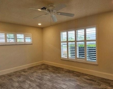 2871 Coral Way - Photo Thumbnail 51