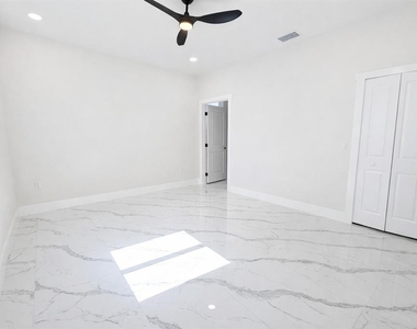 4816 24th Street Sw - Photo Thumbnail 11