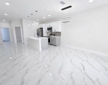 4816 24th Street Sw - Photo Thumbnail 7