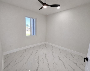 4816 24th Street Sw - Photo Thumbnail 16