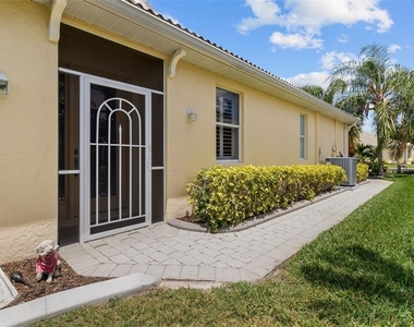 9486 Hawk Nest Lane - Photo Thumbnail 2