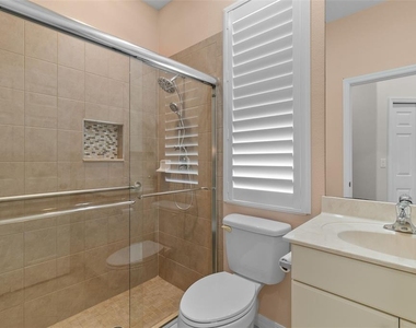 9486 Hawk Nest Lane - Photo Thumbnail 32