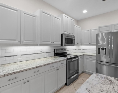 9486 Hawk Nest Lane - Photo Thumbnail 10