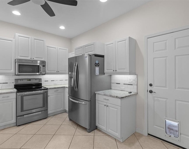 9486 Hawk Nest Lane - Photo Thumbnail 14