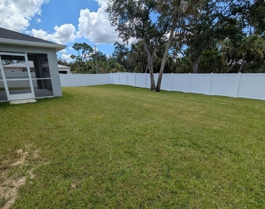 4895 Las Almanos Avenue - Photo Thumbnail 33