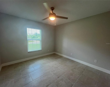 4895 Las Almanos Avenue - Photo Thumbnail 16