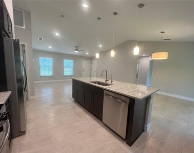 4895 Las Almanos Avenue - Photo Thumbnail 9
