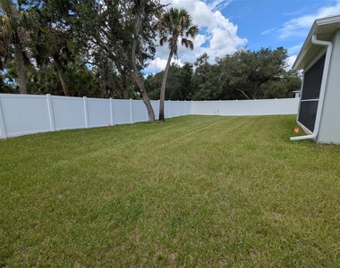 4895 Las Almanos Avenue - Photo Thumbnail 35