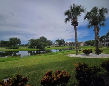 5320 Hyland Hills Avenue - Photo Thumbnail 10