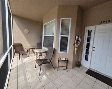 5320 Hyland Hills Avenue - Photo Thumbnail 2