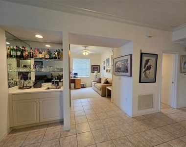 5320 Hyland Hills Avenue - Photo Thumbnail 7
