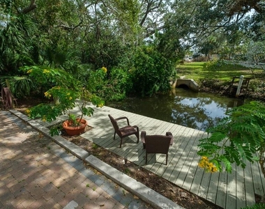 1740 Alderman Street - Photo Thumbnail 32