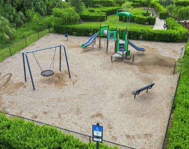 5517 Summit Glen - Photo Thumbnail 47