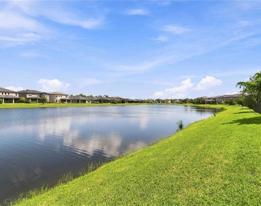 5517 Summit Glen - Photo Thumbnail 39